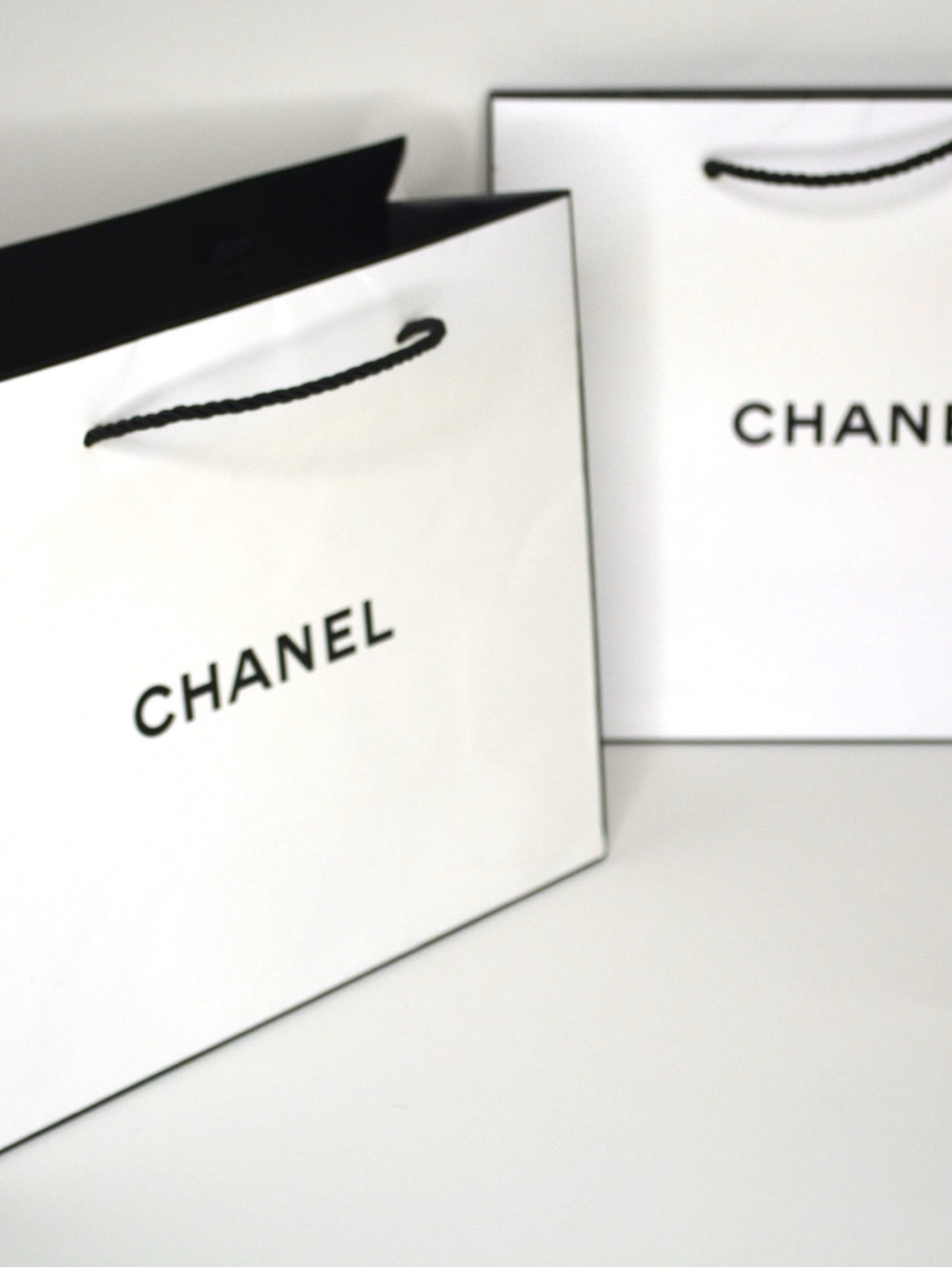 🛍️CHANEL Authentic White and Black Branded Tote Bag. See Listing for Pricing. - Picture 9 of 10